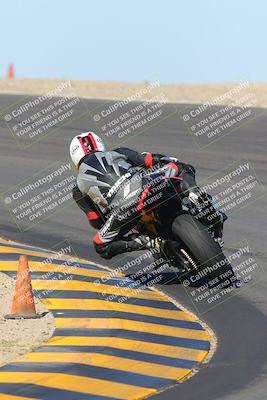 media/Nov-06-2022-SoCal Trackdays (Sun) [[208d2ccc26]]/Turn 10 Backside (1030am)/